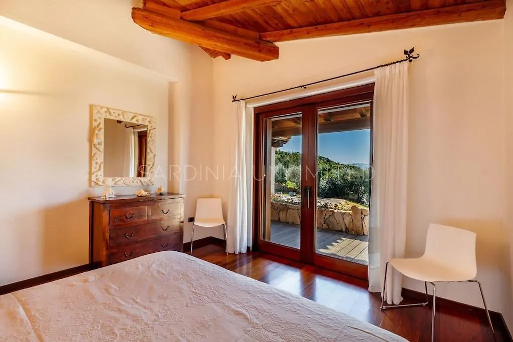 Villa Brandinchi Capo Coda Cavallo Itálie